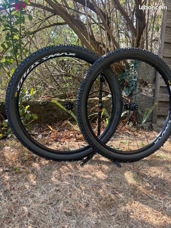Roues VTT Mavic CrossMax 29 pouces (image 1)