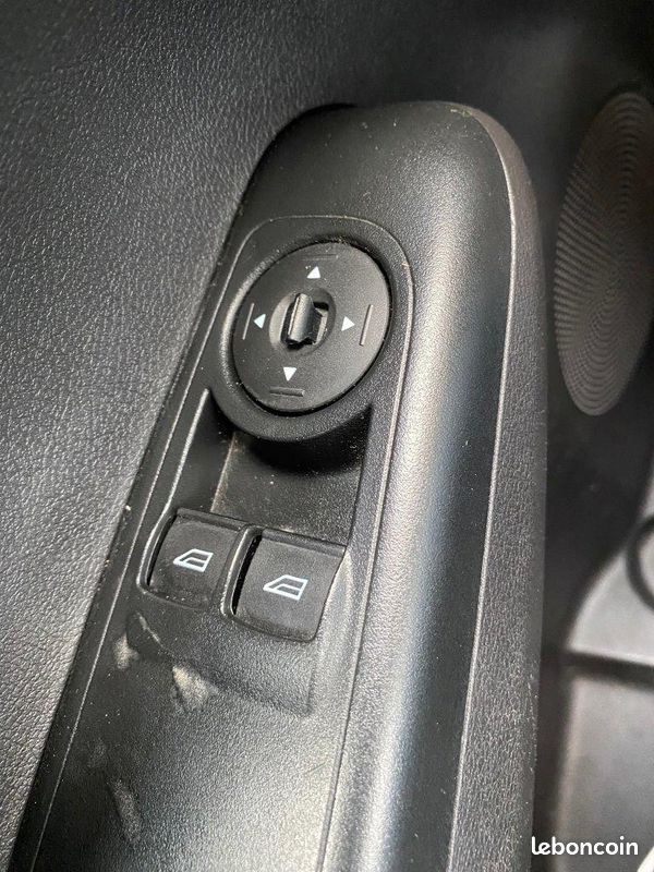 FORD TRANSIT COURIER (2) 1.5 TD 75 TREND BUSINESS BV6 - TVA Récup.- CarPlay/Radars - 9990HT (image 10)