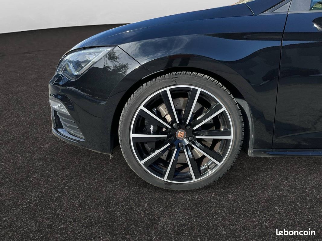 SEAT Leon Sportourer ST 2.0 TSI 300 DSG7 4Drive Cupra (image 9)