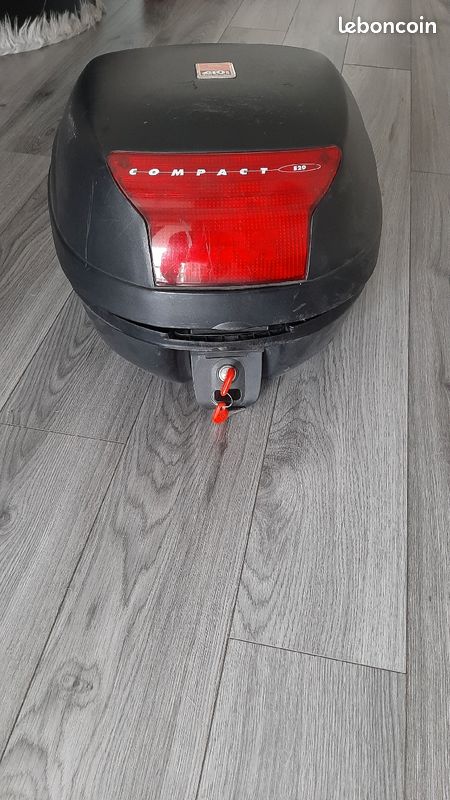 Top case Givi E29 (image 1)