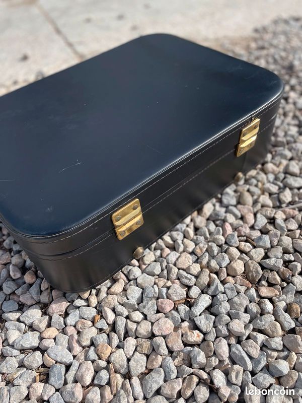Valise vintage en cuir (image 2)