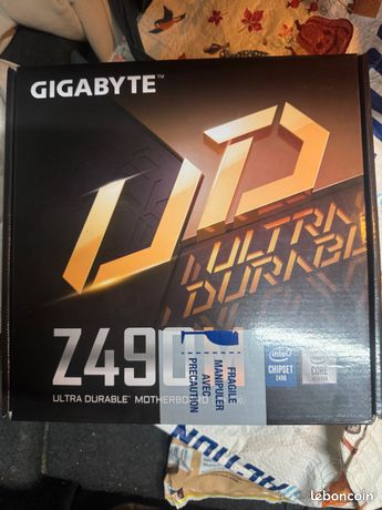 Gigabyte Z490M Ultra Durable – Socket LGA1200 – Intel 10ᵉ & 11ᵉ Génération – DDR4 – PCIe 4.0 4