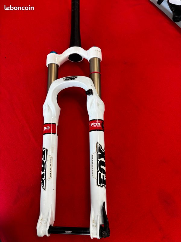 Fourche Fox VTT 26 Pouces – F100 CTD – 100mm – Axe 15mm – Neuf Sous Emballage