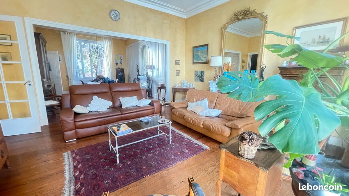 Maison 9 pièces 224 m² · à Vienne · 224 m² · 499 000 €