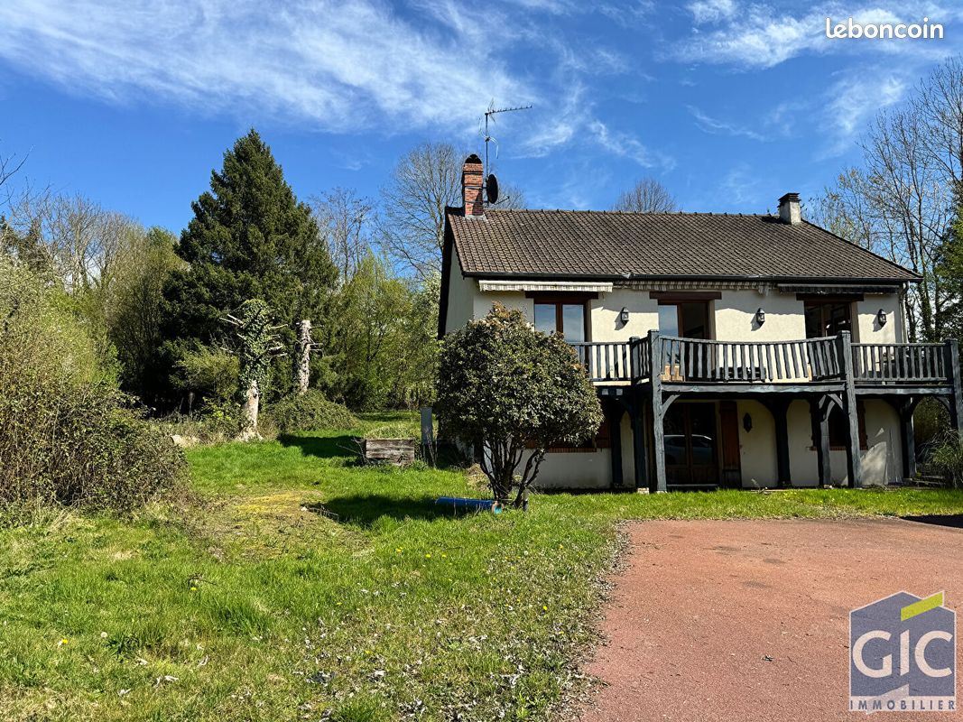 Maison 5 pièces 170 m² · à Fierville-les-Parcs · 170 m² · 275 500 €
