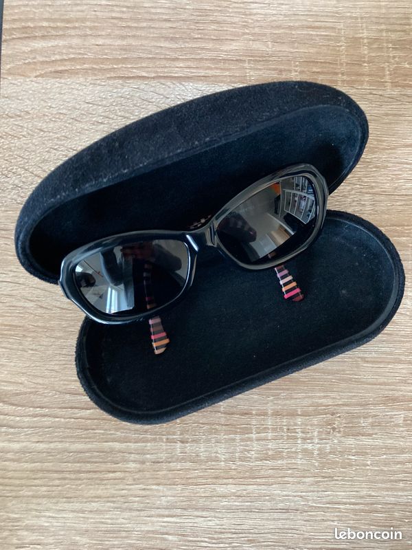 Lunettes de soleil Sonia Rykiel noires avec branches colorées