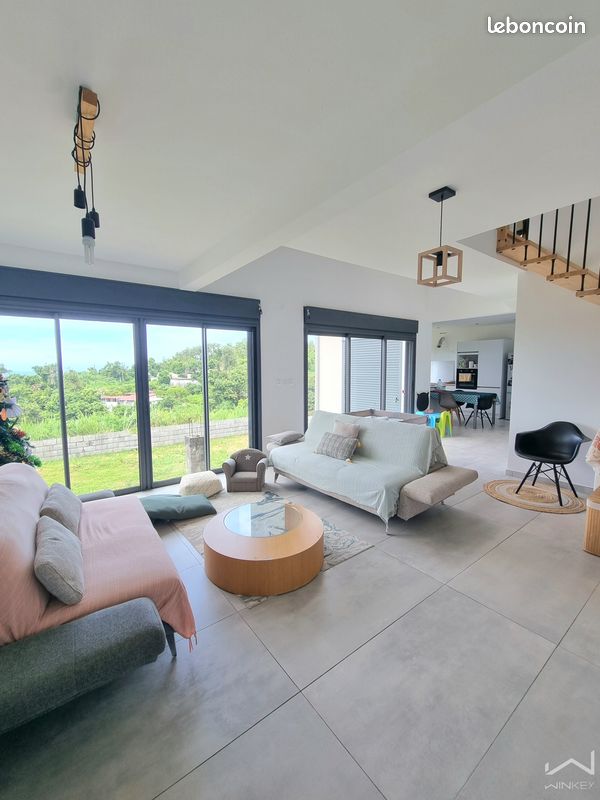 Maison 4 pièces 112 m² · à Saint-Benoît · 112 m² · 330 000 €