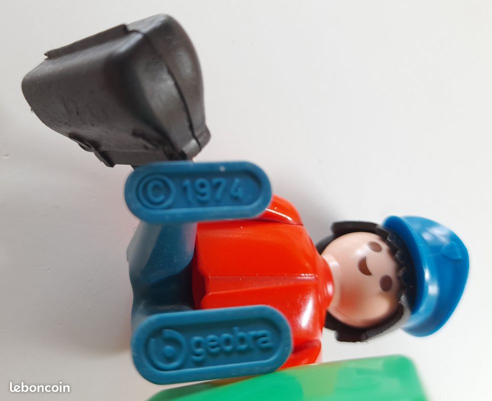 Valise De Rangement Playmobil Vintage Avec Accessoires