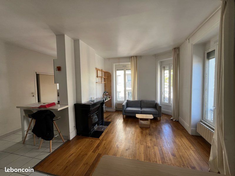 Appartement 3 pièces 57 m² · à Lyon · 57 m² · 900 €