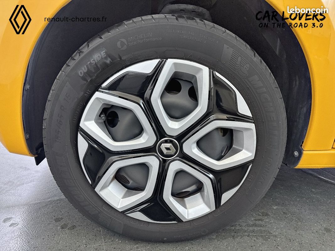 RENAULT Twingo III E-Tech Equilibre (image 9)