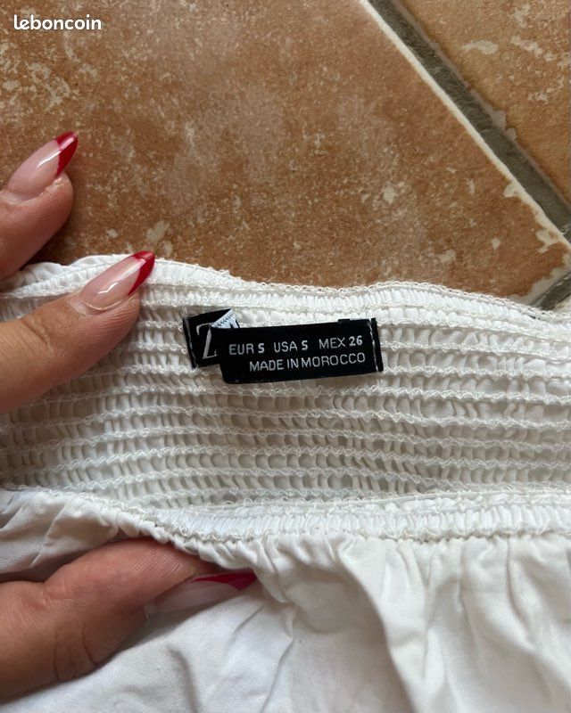 Petit Haut Zara Femme - épaules Dénudées - Manches 3/4 - Blanc - Occasion Très Bon état