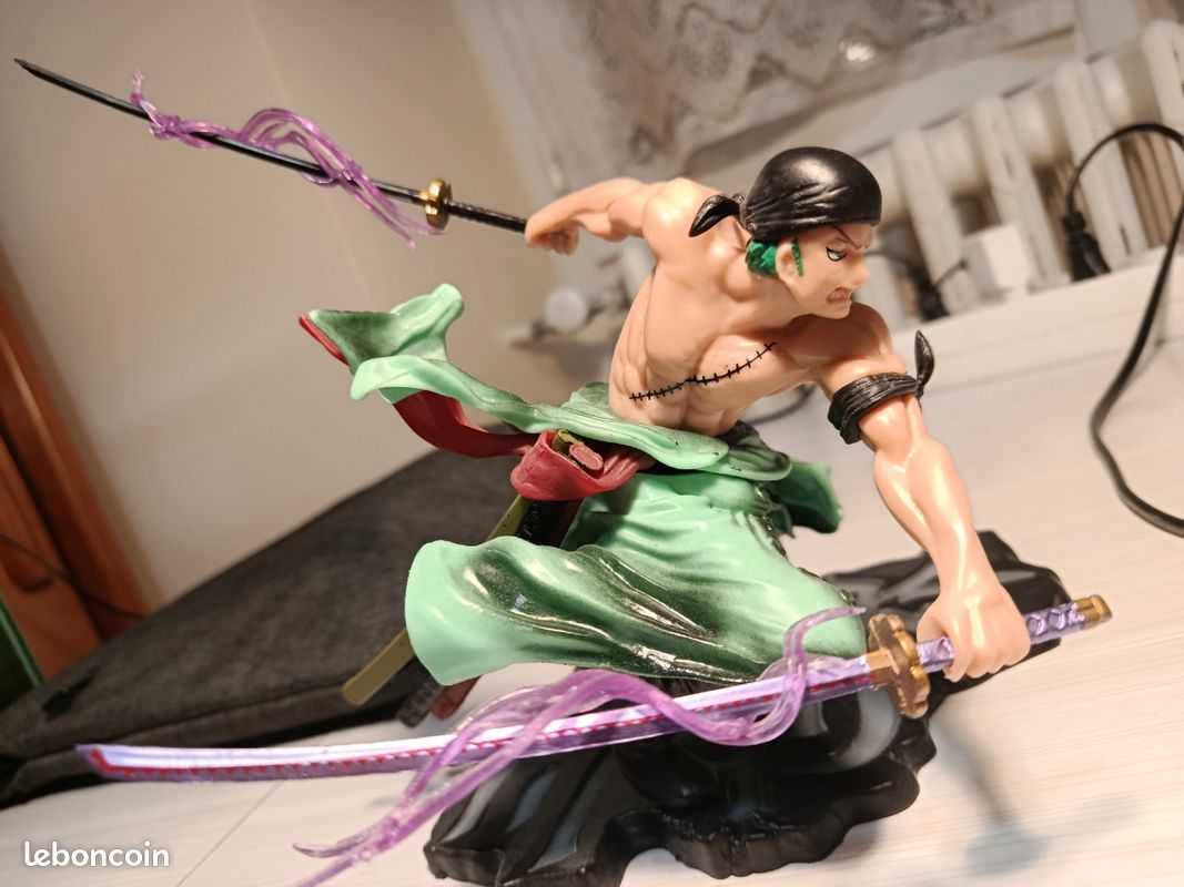 Figurine One Piece Zoro Par Abystyle – Superbe Statuette De Collection 24 Cm
