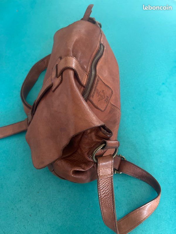 Sac Harbour en cuir couleur camel (image 5)