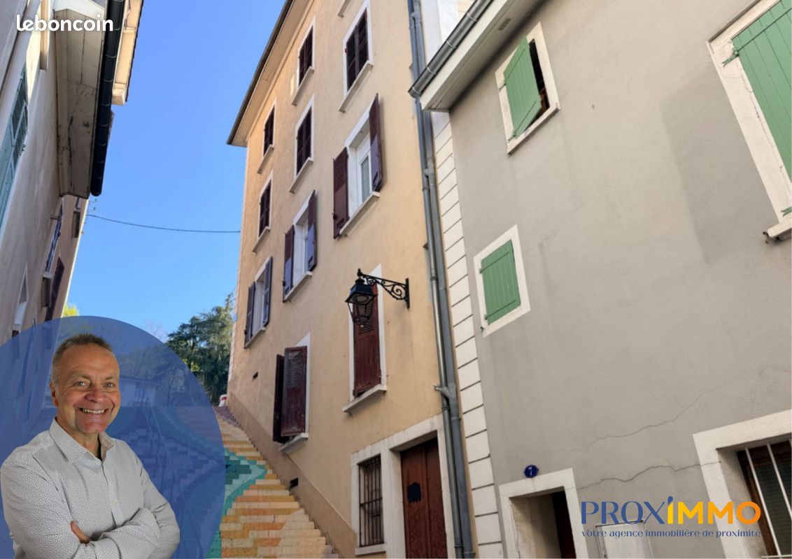 Immeuble 2 pièces 227 m² · à Voiron · 227 m² · 429 000 €