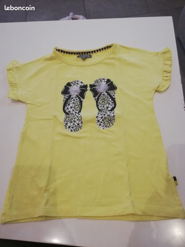 Lot de 7 hauts manches courtes taille 6 ans (image 5)