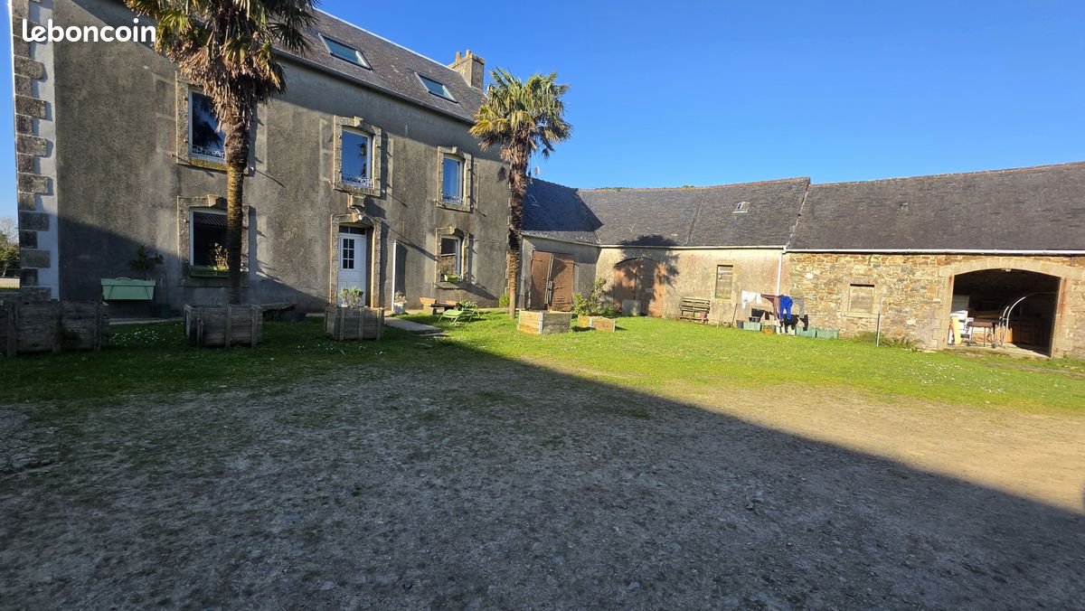 Maison 6 pièces 130 m² · à Argol · 130 m² · 384 800 €