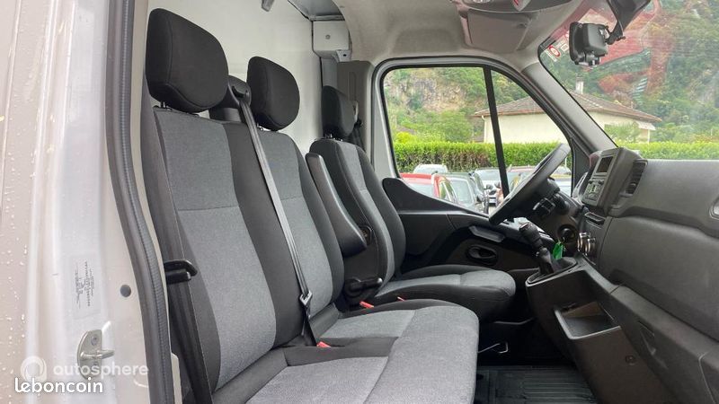 Renault Master Véhicule utilitaire ou Société F3500 L3H1 2.3 Blue dCi 145ch Confort EuroVI (image 15)