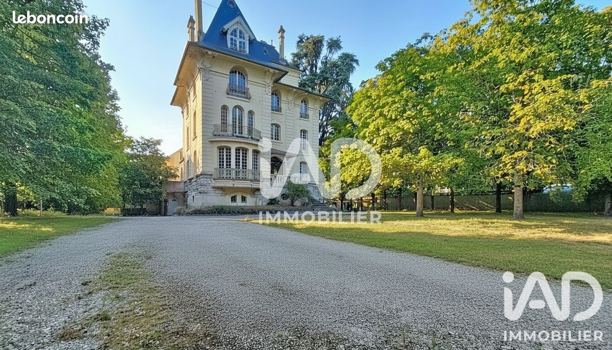 Appartement 2 pièces 40 m² · à Fontainebleau · 40 m² · 185 000 €