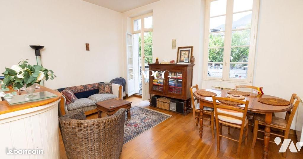 Appartement 2 pièces 56 m² · à Nyons · 56 m² · 100 000 €