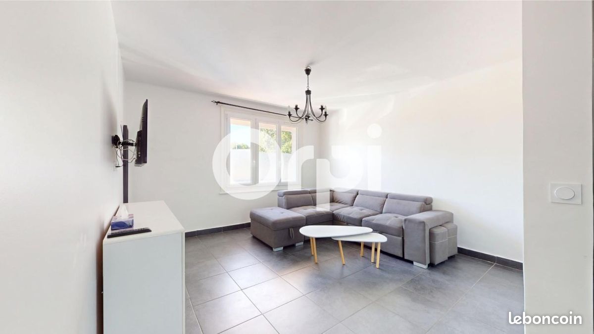 Appartement 4 pièces 81 m² · à Bron · 81 m² · 219 000 €