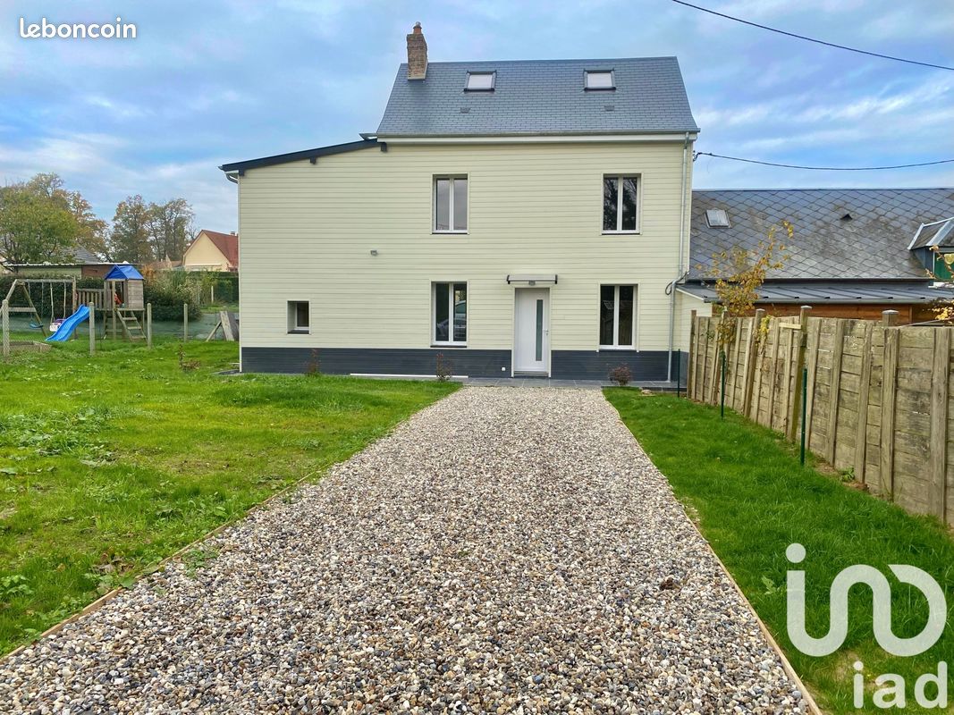 Maison 5 pièces 102 m² · à Yerville · 102 m² · 190 000 €
