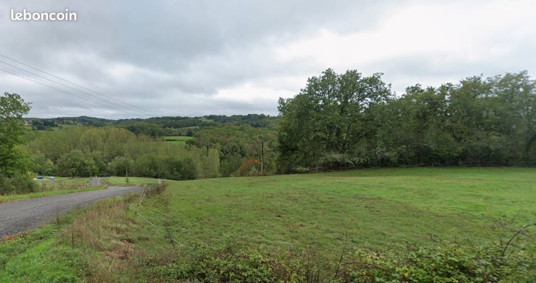 Terrain 1800 m² · à Saint-Aubin-de-Nabirat · 23 400 €