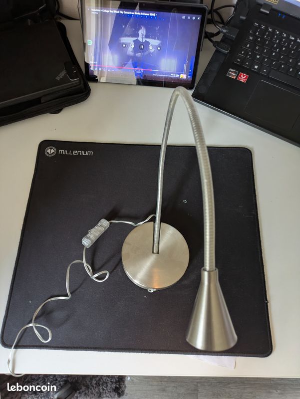 Lampe de bureau (image 1)