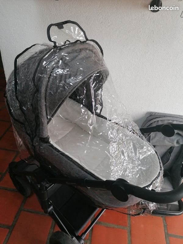 Poussette 3 en 1 Kinderkraft Moov - complète - bon état (image 13)