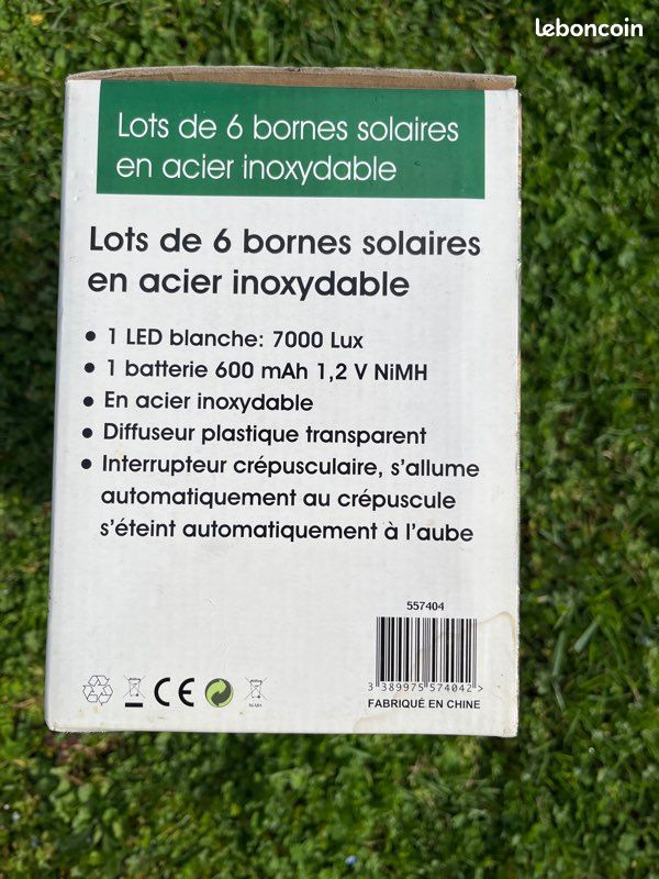 Lot de 6 bornes solaires neuf (image 3)