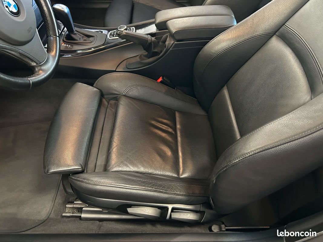 Bmw SERIE 3 E92 LUXE LCI Coupé 320d 184 cv Boîte auto / Suivi D'entretien Complet (image 11)