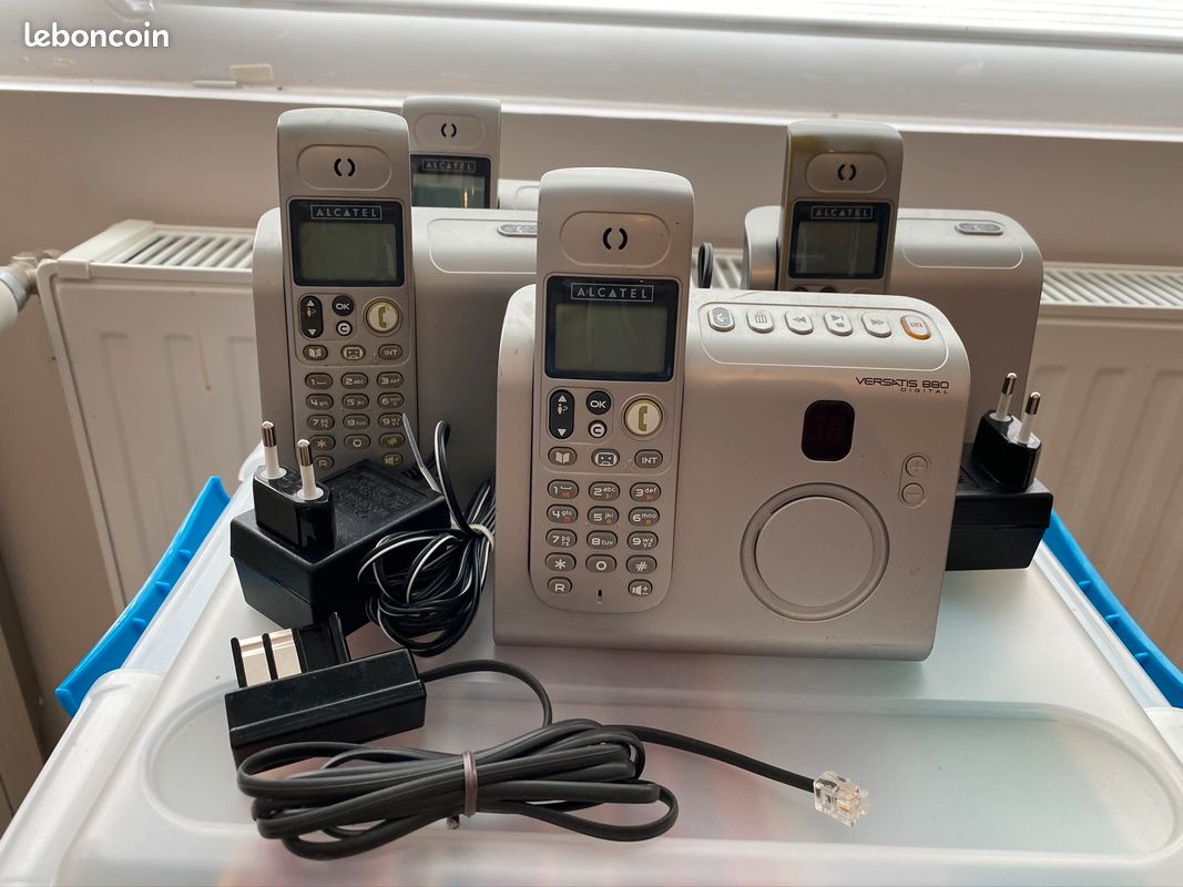 ALCATEL VERSATIS 880 + 3 combinés 780 (image 1)