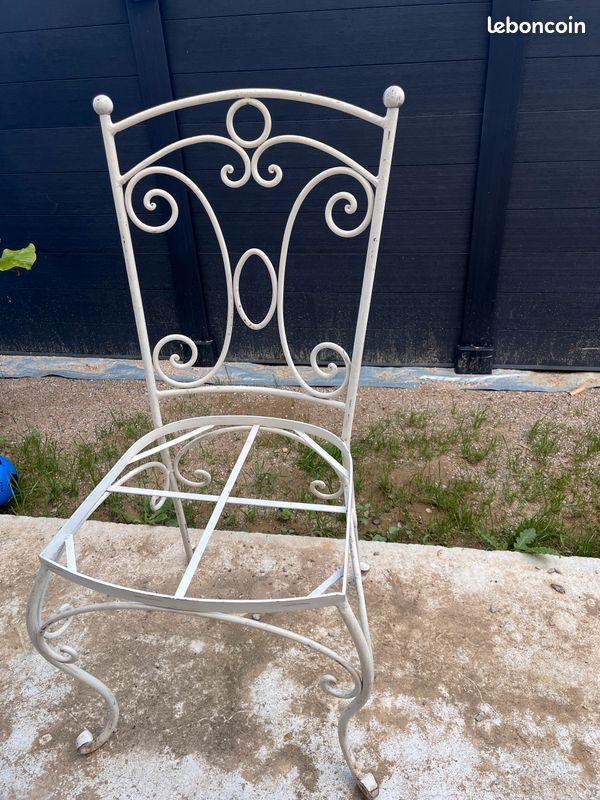 Chaises (image 1)