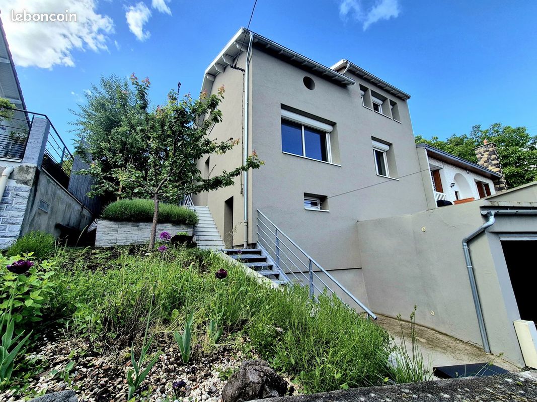 Maison 111 m² · à Clermont-Ferrand · 111 m² · 365 000 €