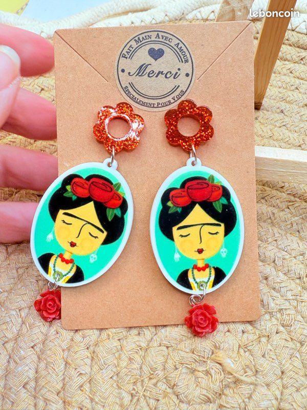 Boucles D'Oreilles Cabochon Verre Thème Frida Kahlo - Dormeuses Multicolores - Neuf