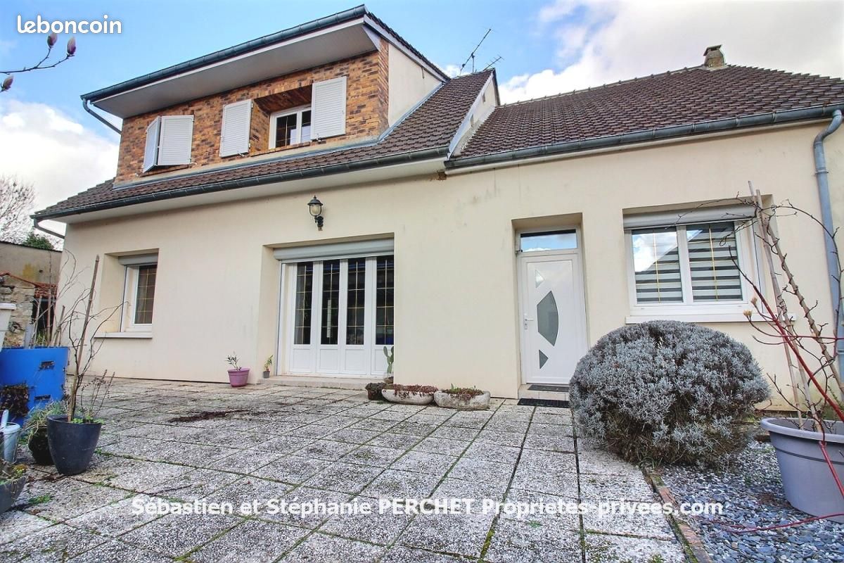 Maison 6 pièces 150 m² · à Patay · 150 m² · 179 000 €