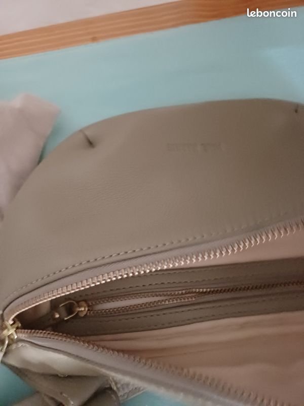 Sac banane cuir paul Marius vert clair (image 3)