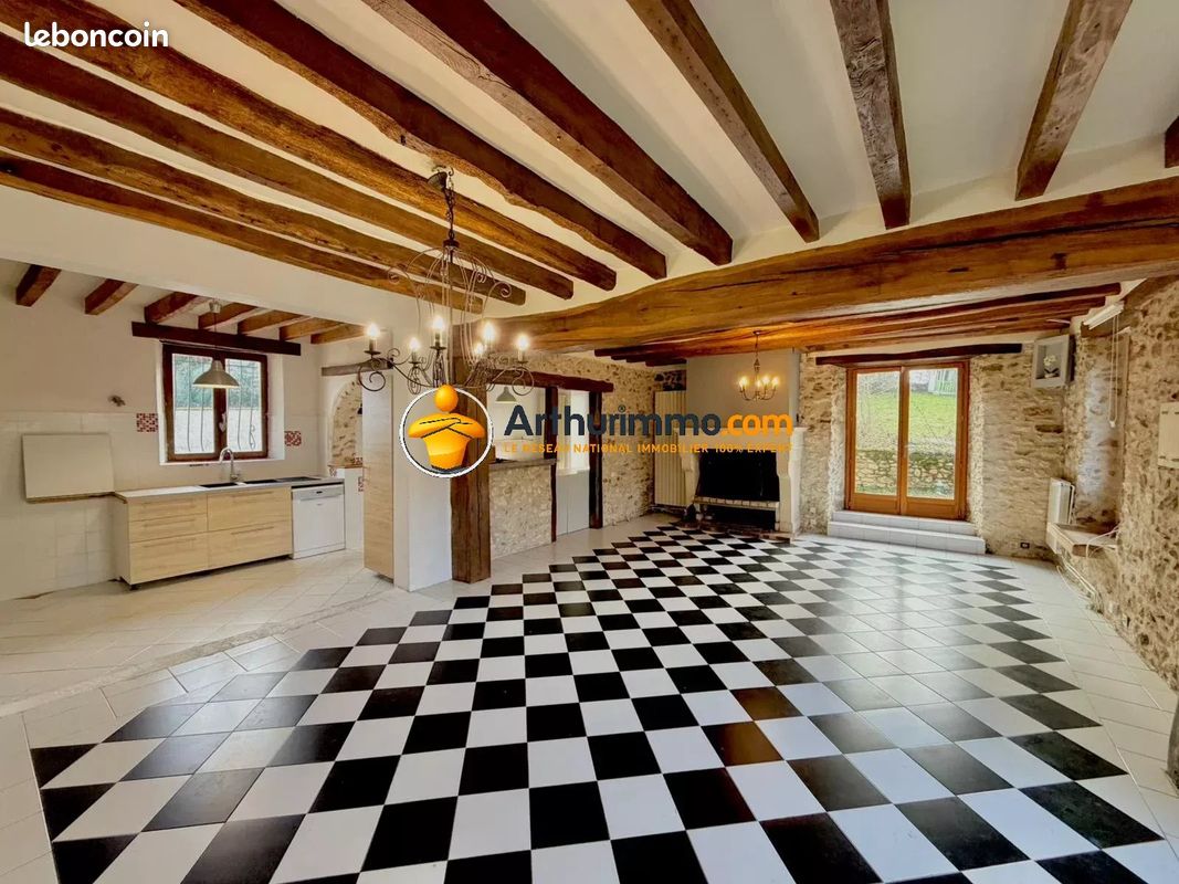 Maison 8 pièces 252 m² (image 2)