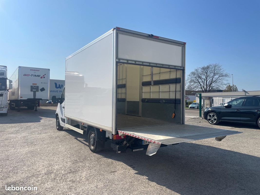 Renault master 3 2.3 dci 110 20m3 hayon (image 3)
