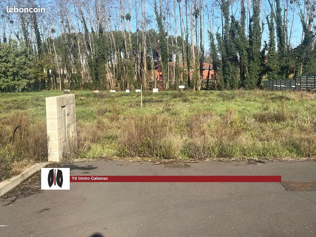 Terrain Landiras · 136 000 €