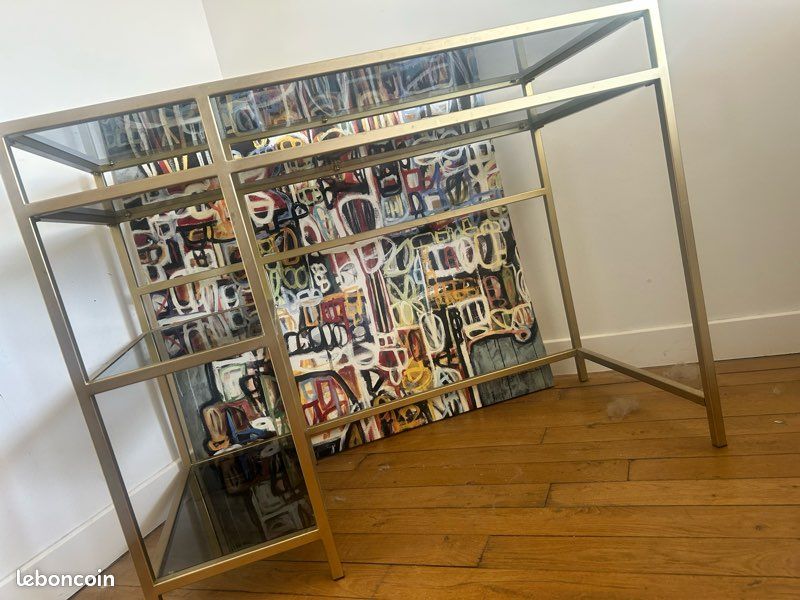 Bureau doré (image 1)