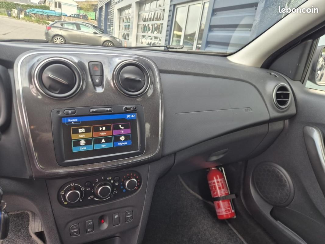 Dacia Logan MCV II Stepway TCe 90 (image 16)