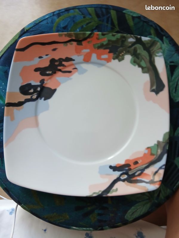 Trois assiettes Limoge JL Coquet (image 5)