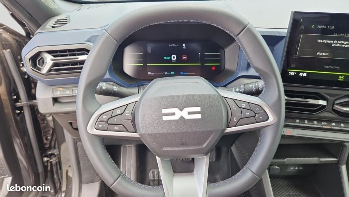 Dacia Duster Hybrid 140 Journey (image 13)