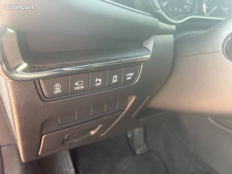 Mazda Mazda 3 2.0 e-SKYACTIV-G M-Hybrid 122ch Homura BVA 2022 (image 16)