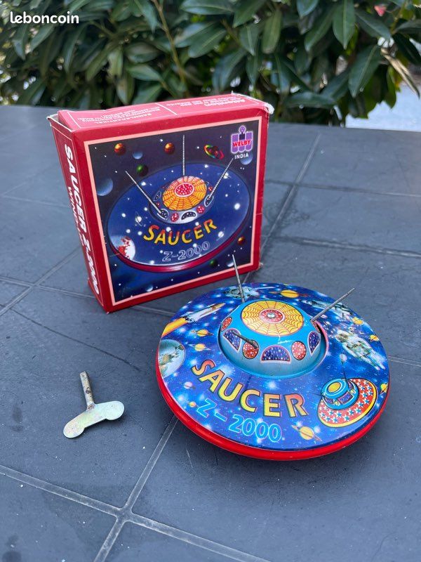 Générique Saucer Toy | Soucoupe Volante Inertielle Cartoon Jouet Éducatif | Jeu Visage Changeant Garçons Extérieur Intérieur Jardin Cour Récréation