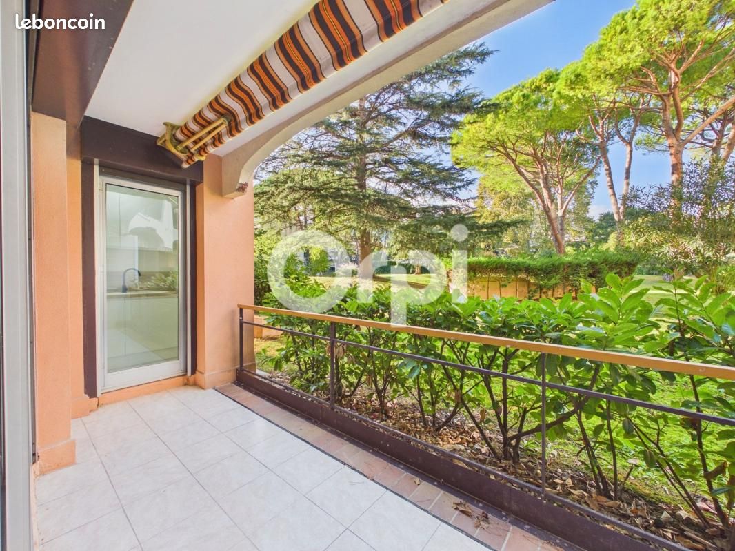 Appartement 2 pièces 51 m² · à Mandelieu-la-Napoule · 51 m² · 249 000 €