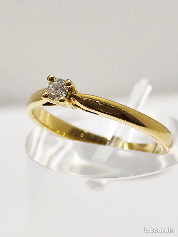 Bague De Fiançailles Ancienne En Or Jaune 18 Carats Avec Diamant - Taille I 1/2 - Poids 0,20 Carat