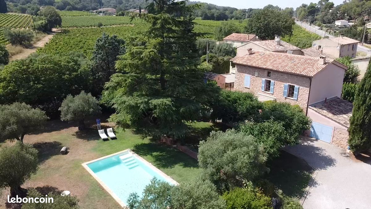 Maison 5 pièces 250 m² · au Cannet-des-Maures · 250 m² · 1 095 000 €