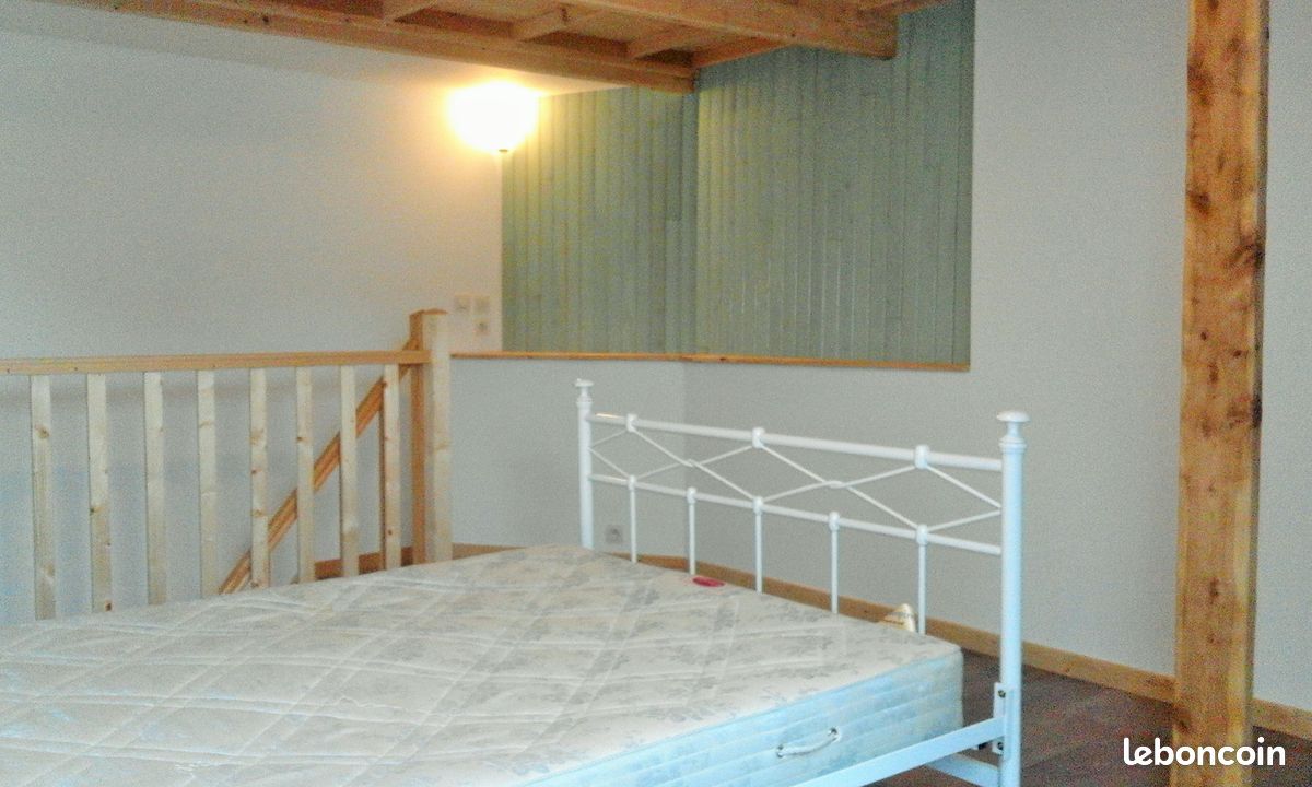 Appartement T2 duplex meublé dans Flers (image 2)