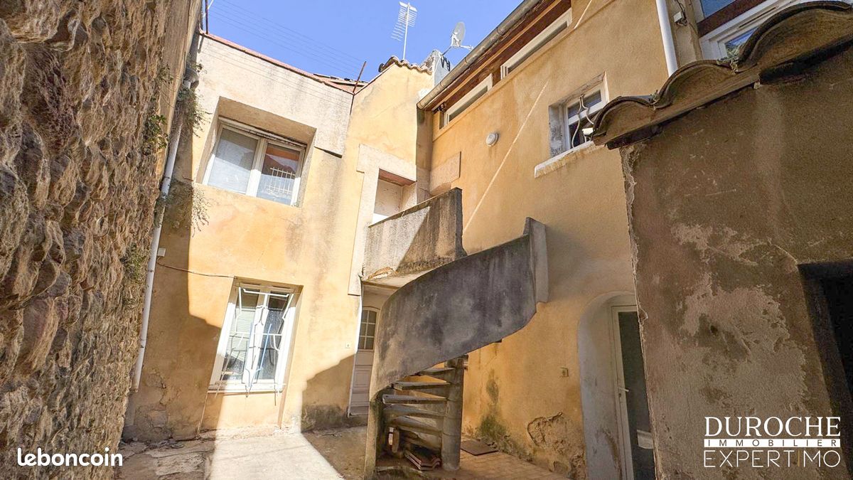Immeuble 121 m² · à Orange · 121 m² · 105 000 €
